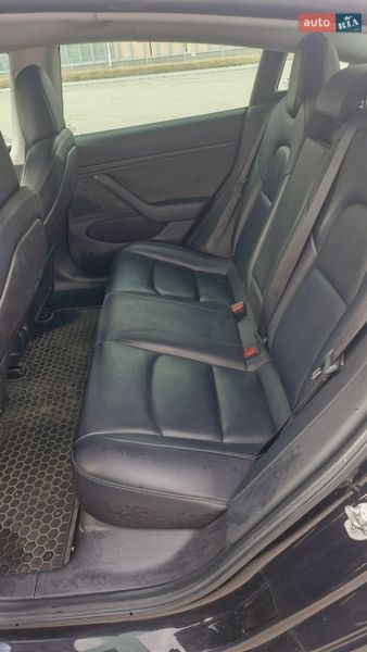 Седан Tesla Model 3 2019 в Запорожье