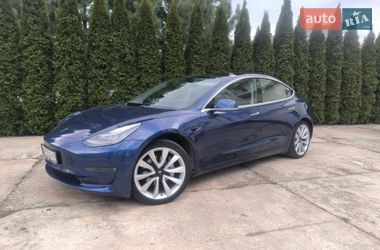 Седан Tesla Model 3 2017 в Одессе