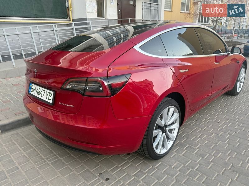 Седан Tesla Model 3 2020 в Одесі фото 5 Седан Tesla Model 3 2020 в Одесі
