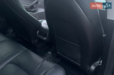 Седан Tesla Model 3 2019 в Виннице