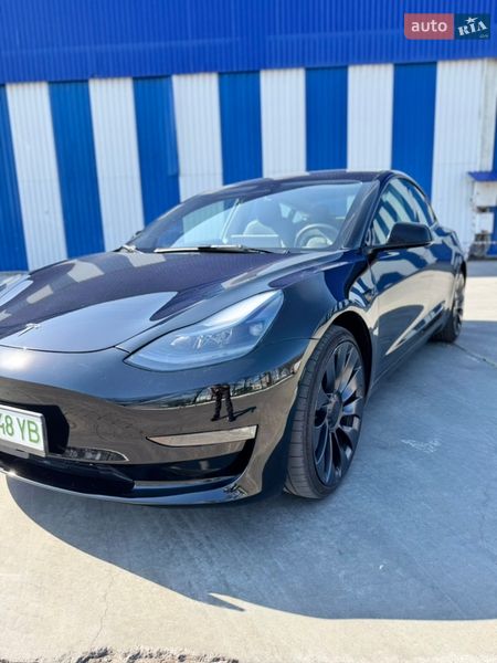 Tesla Model 3 2023