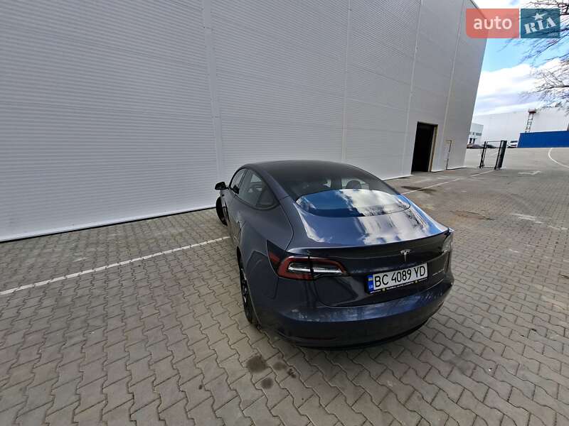 Седан Tesla Model 3 2021 в Львове фото 8 Седан Tesla Model 3 2021 в Львове