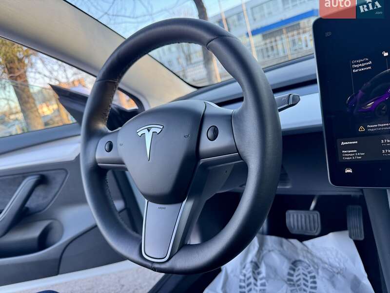 Седан Tesla Model 3 2019 в Києві фото 28 Седан Tesla Model 3 2019 в Києві