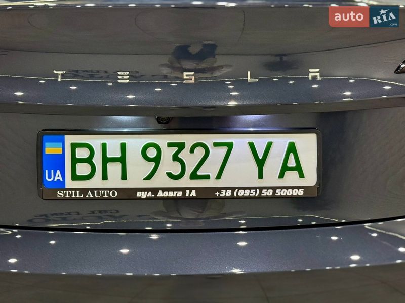 Седан Tesla Model 3 2025 в Одессе