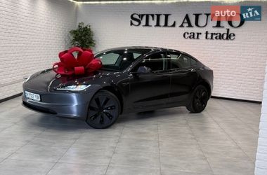 Седан Tesla Model 3 2025 в Одессе