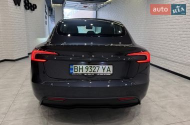 Седан Tesla Model 3 2025 в Одессе