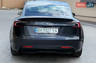 Седан Tesla Model 3 2025 в Одессе