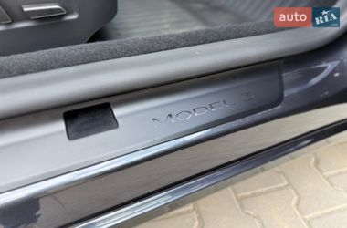 Седан Tesla Model 3 2025 в Одессе