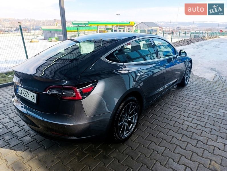 Седан Tesla Model 3 2020 в Кам'янець-Подільському фото 3 Седан Tesla Model 3 2020 в Кам'янець-Подільському