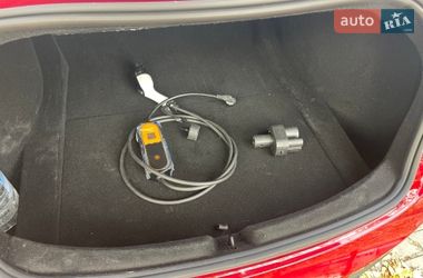 Седан Tesla Model 3 2024 в Новояворовске