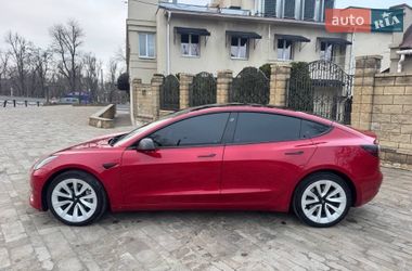 Седан Tesla Model 3 2022 в Днепре
