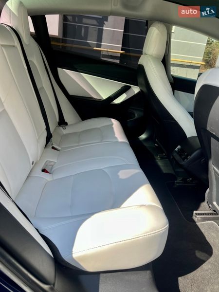Седан Tesla Model 3 2021 в Львове фото 28 Седан Tesla Model 3 2021 в Львове