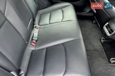 Седан Tesla Model 3 2019 в Львове