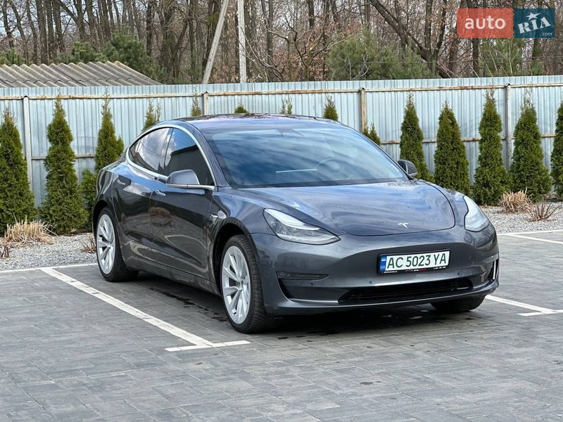 Седан Tesla Model 3 2019 в Луцке фото 3 Седан Tesla Model 3 2019 в Луцке