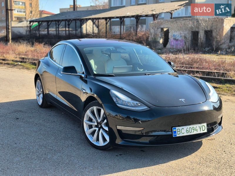 Tesla Model 3 2018 Tesla Model 3 2018