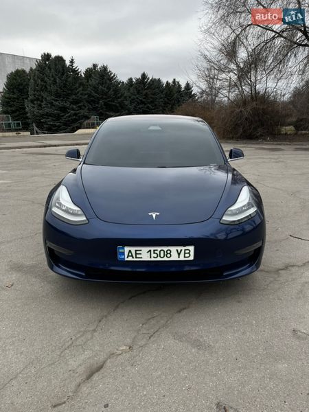 Tesla Model 3 2018 Tesla Model 3 2018