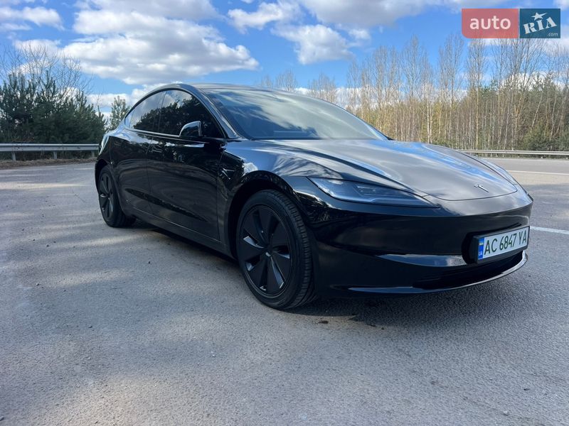 Седан Tesla Model 3 2024 в Ковеле