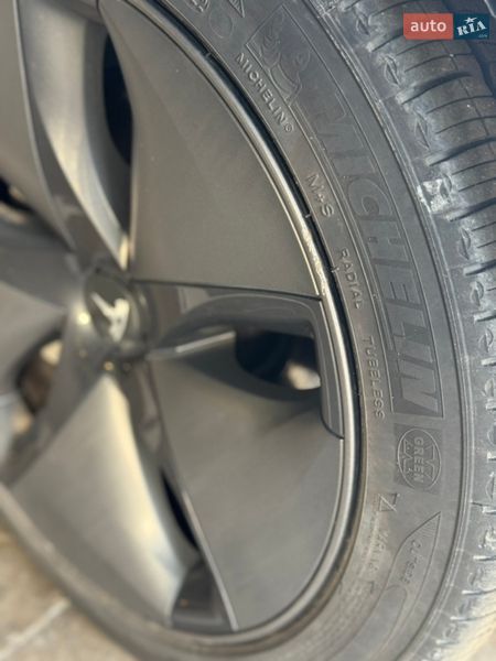 Седан Tesla Model 3 2018 в Киеве фото 32 Седан Tesla Model 3 2018 в Киеве