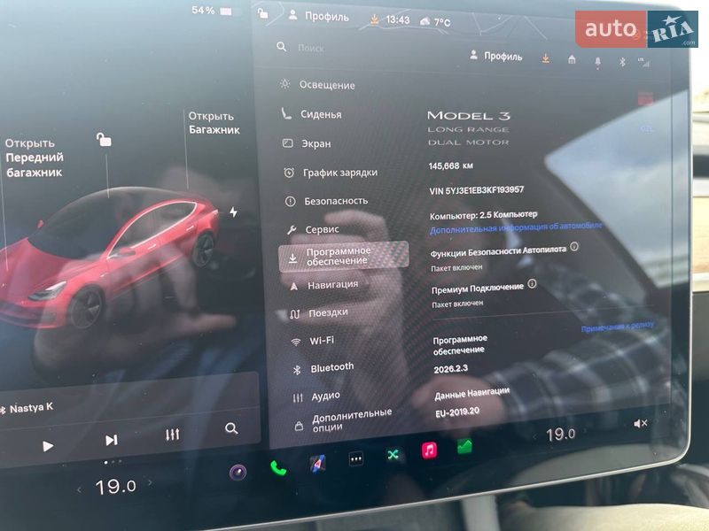 Седан Tesla Model 3 2019 в Львові