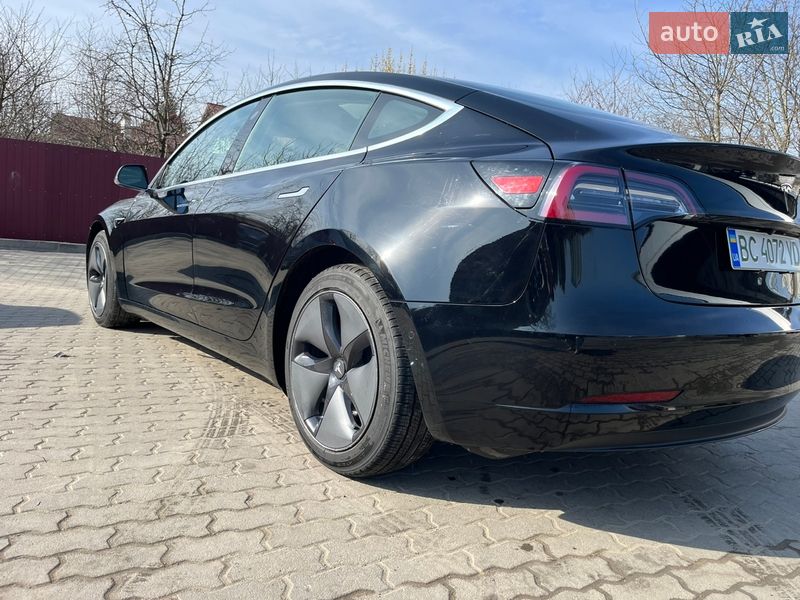Седан Tesla Model 3 2019 в Львове фото 3 Седан Tesla Model 3 2019 в Львове
