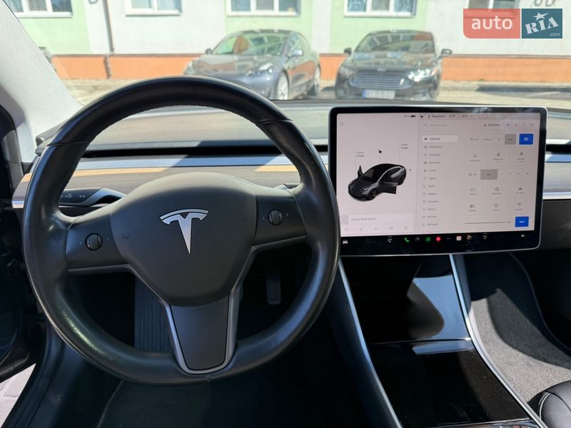 Седан Tesla Model 3 2018 в Обухове