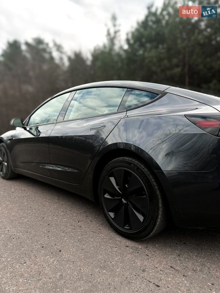 Седан Tesla Model 3 2024 в Костопілі фото 7 Седан Tesla Model 3 2024 в Костопілі
