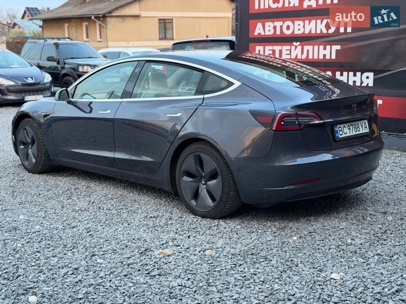 Седан Tesla Model 3 2020 в Стрию фото 16 Седан Tesla Model 3 2020 в Стрию