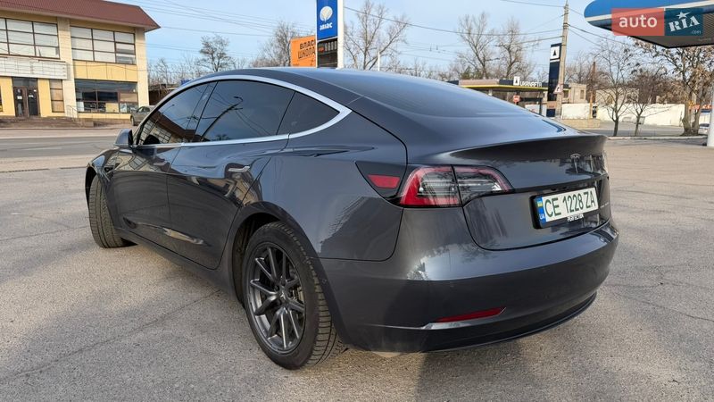 Седан Tesla Model 3 2019 в Дніпрі фото 7 Седан Tesla Model 3 2019 в Дніпрі