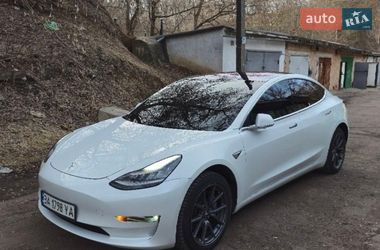 Седан Tesla Model 3 2018 в Кропивницькому