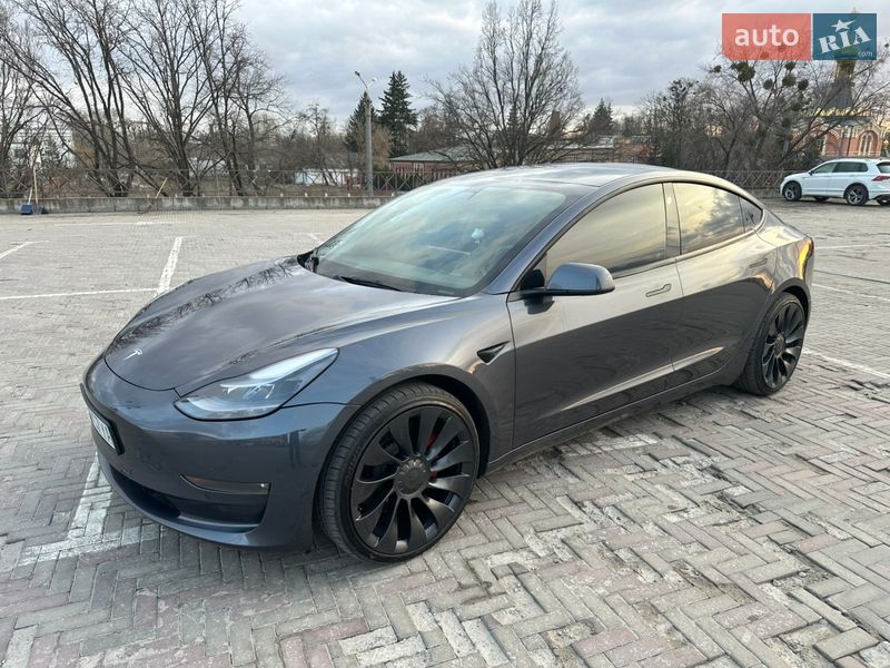 Седан Tesla Model 3 2022 в Харькове