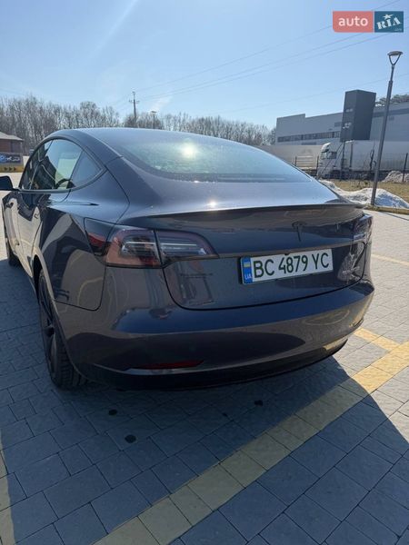 Седан Tesla Model 3 2020 в Львове фото 6 Седан Tesla Model 3 2020 в Львове