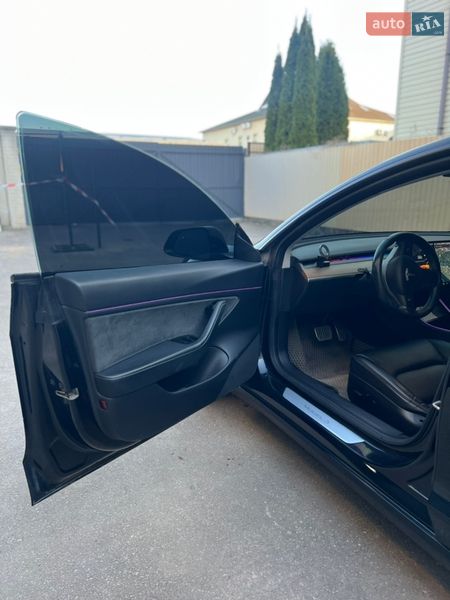 Седан Tesla Model 3 2019 в Киеве фото 14 Седан Tesla Model 3 2019 в Киеве