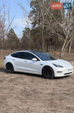 Седан Tesla Model 3 2023 в Киеве