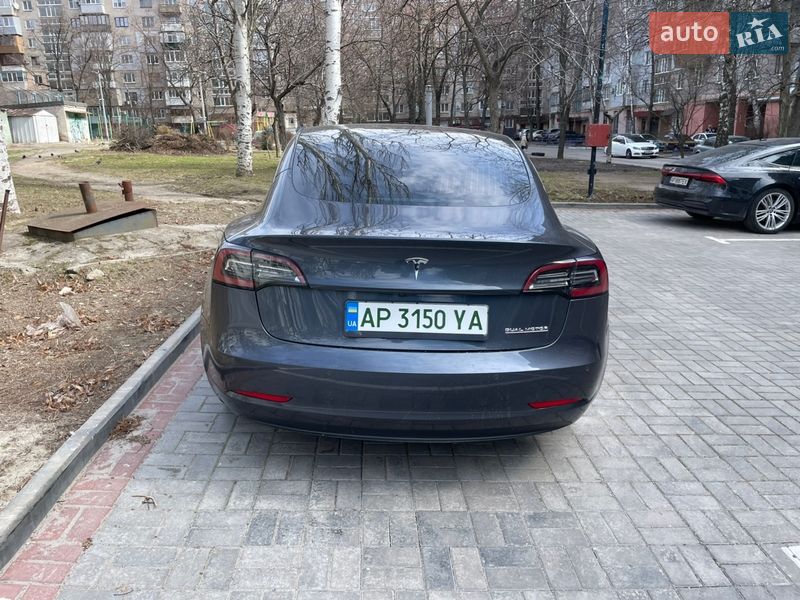 Седан Tesla Model 3 2020 в Запорожье