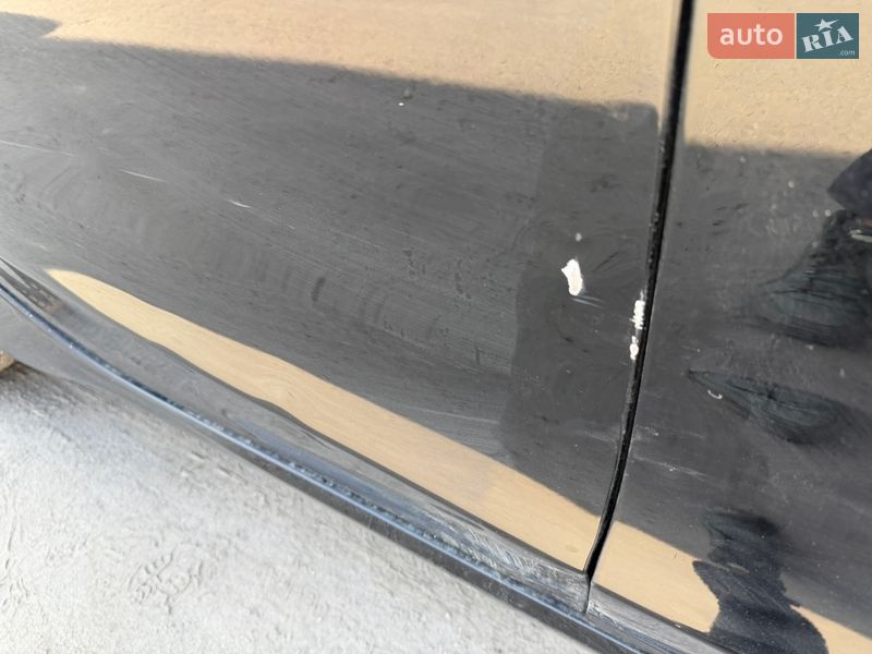 Седан Tesla Model 3 2021 в Киеве