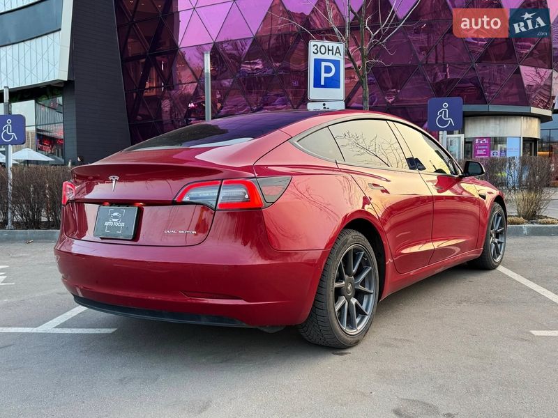 Седан Tesla Model 3 2021 в Киеве фото 8 Седан Tesla Model 3 2021 в Киеве