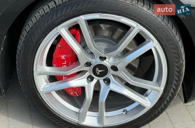Седан Tesla Model 3 2024 в Одесі