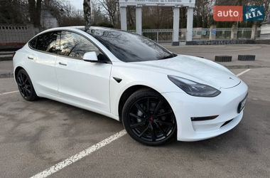 Седан Tesla Model 3 2021 в Виннице