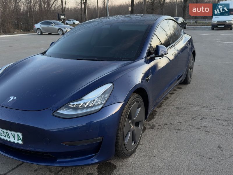 Седан Tesla Model 3 2022 в Харькове