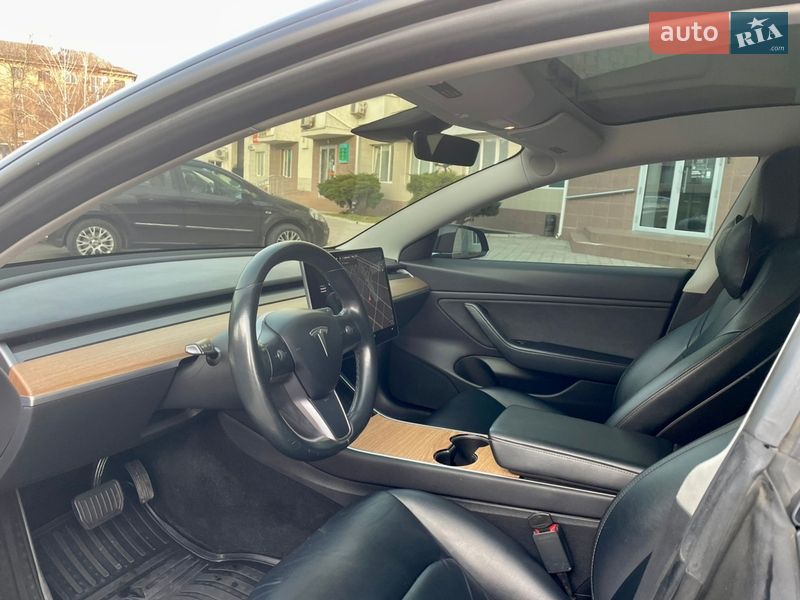 Седан Tesla Model 3 2019 в Николаеве фото 9 Седан Tesla Model 3 2019 в Николаеве