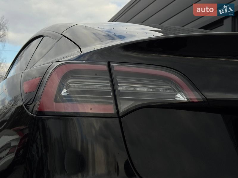 Седан Tesla Model 3 2022 в Ровно фото 20 Седан Tesla Model 3 2022 в Ровно
