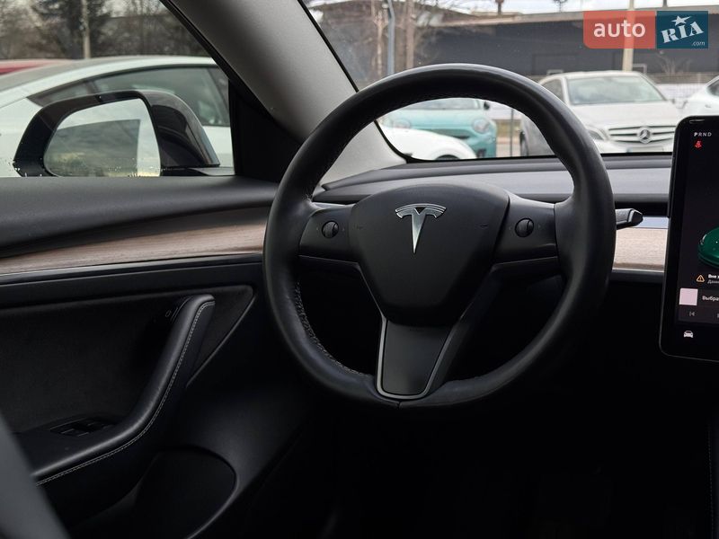 Седан Tesla Model 3 2022 в Ровно фото 40 Седан Tesla Model 3 2022 в Ровно