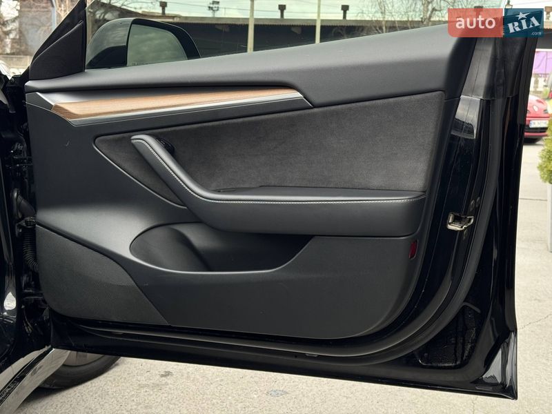 Седан Tesla Model 3 2022 в Ровно фото 52 Седан Tesla Model 3 2022 в Ровно