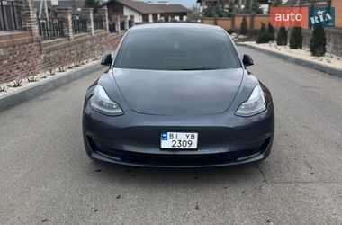 Седан Tesla Model 3 2023 в Полтаве