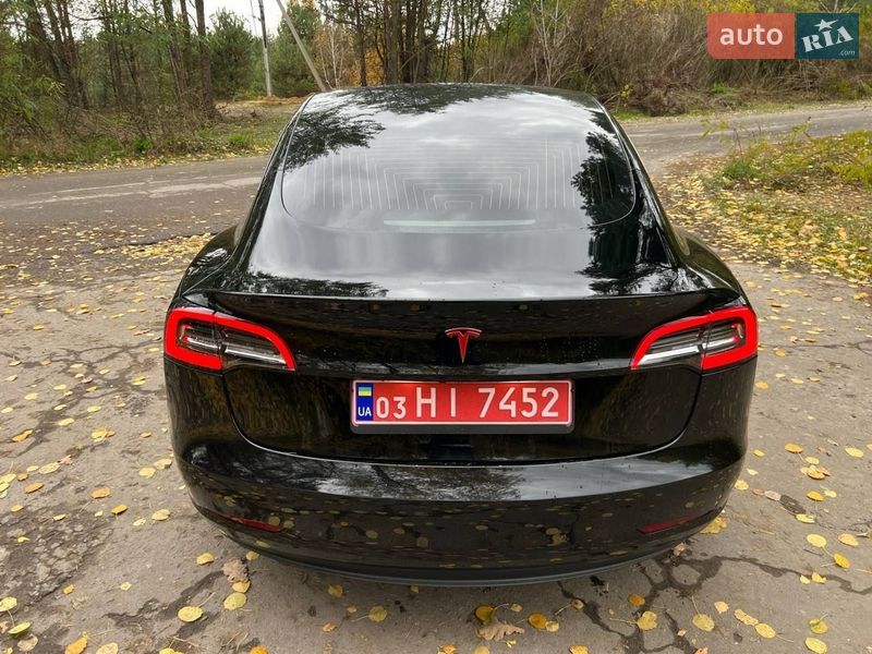 Седан Tesla Model 3 2018 в Ковеле