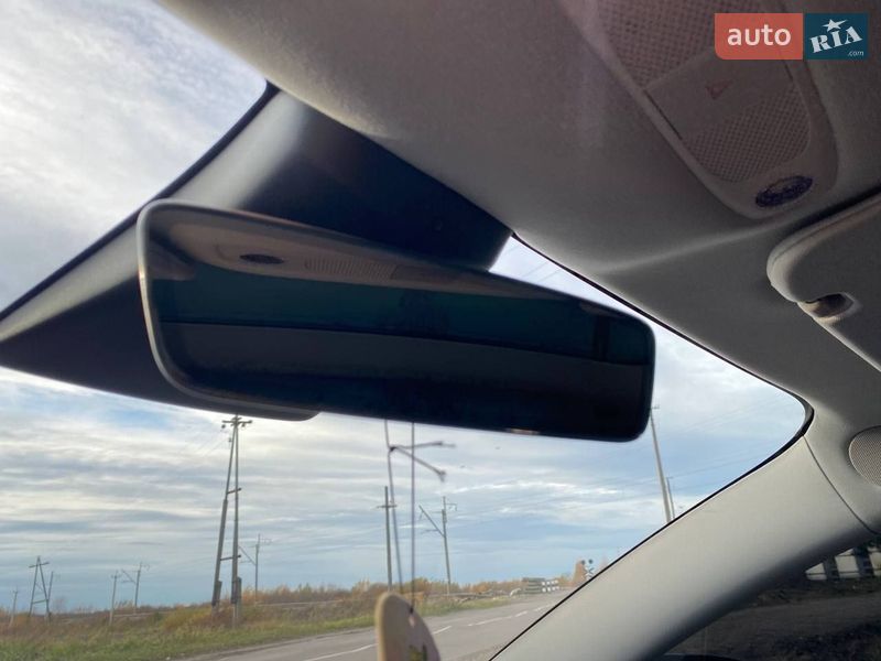 Седан Tesla Model 3 2018 в Ковеле