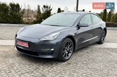 Седан Tesla Model 3 2022 в Дніпрі