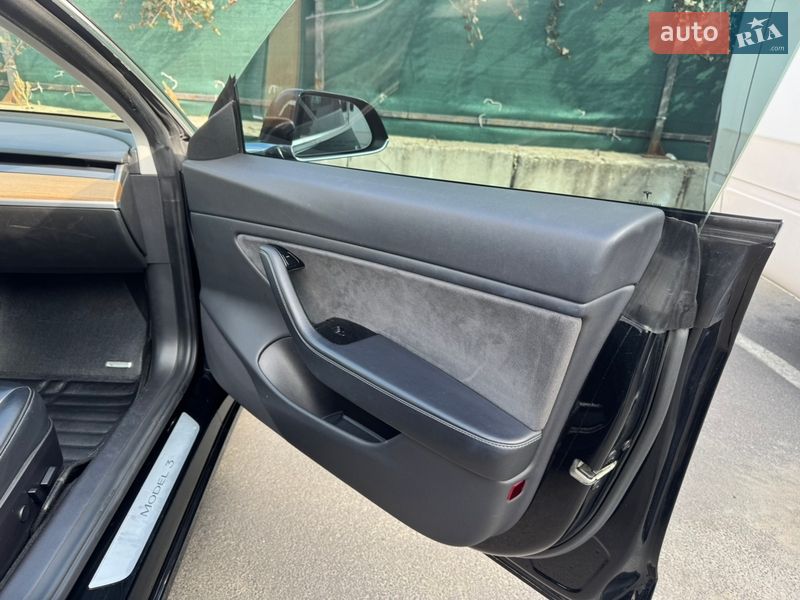Седан Tesla Model 3 2019 в Одессе фото 37 Седан Tesla Model 3 2019 в Одессе
