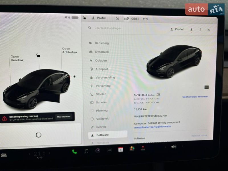 Седан Tesla Model 3 2021 в Ровно