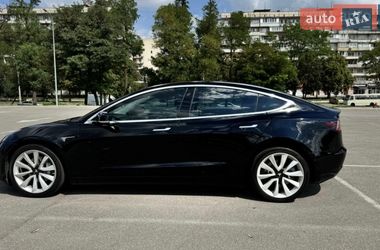 Седан Tesla Model 3 2019 в Міжгір'ї фото 3 Седан Tesla Model 3 2019 в Міжгір'ї